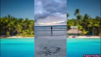 Abspielen Sugarnadya und Nataligreen erzählen uns von ihrem Urlaub