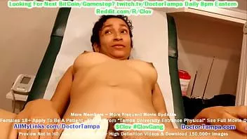 play $clov - word dokter tampa & geef borst- en gyno-examen aan ebony miss mars met grote tieten als onderdeel van haar fysieke universiteit @ girlsgonegyno.com