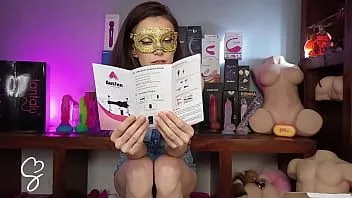 Reproducir Sarah sue unboxing auxfun fuck machine de hismith
