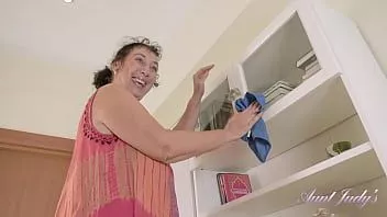 Play Auntjudys - cleaning day with 58yo busty bbw amateur gilf esmerelda
