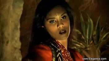 चलाएँ कामुक मुख-मैथुन कलात्मक और वीर्यहीन है