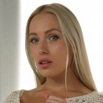 Star du porno Angelika Grays