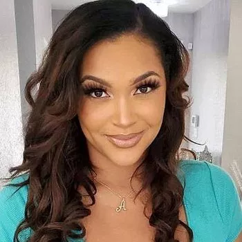 Star du porno Ashlyn Peaks