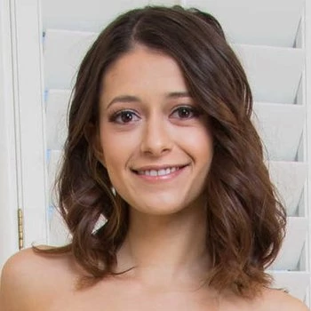 Porno Yıldızı Izzy Bell