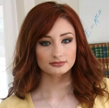 Gwiazda porno Violet Monroe